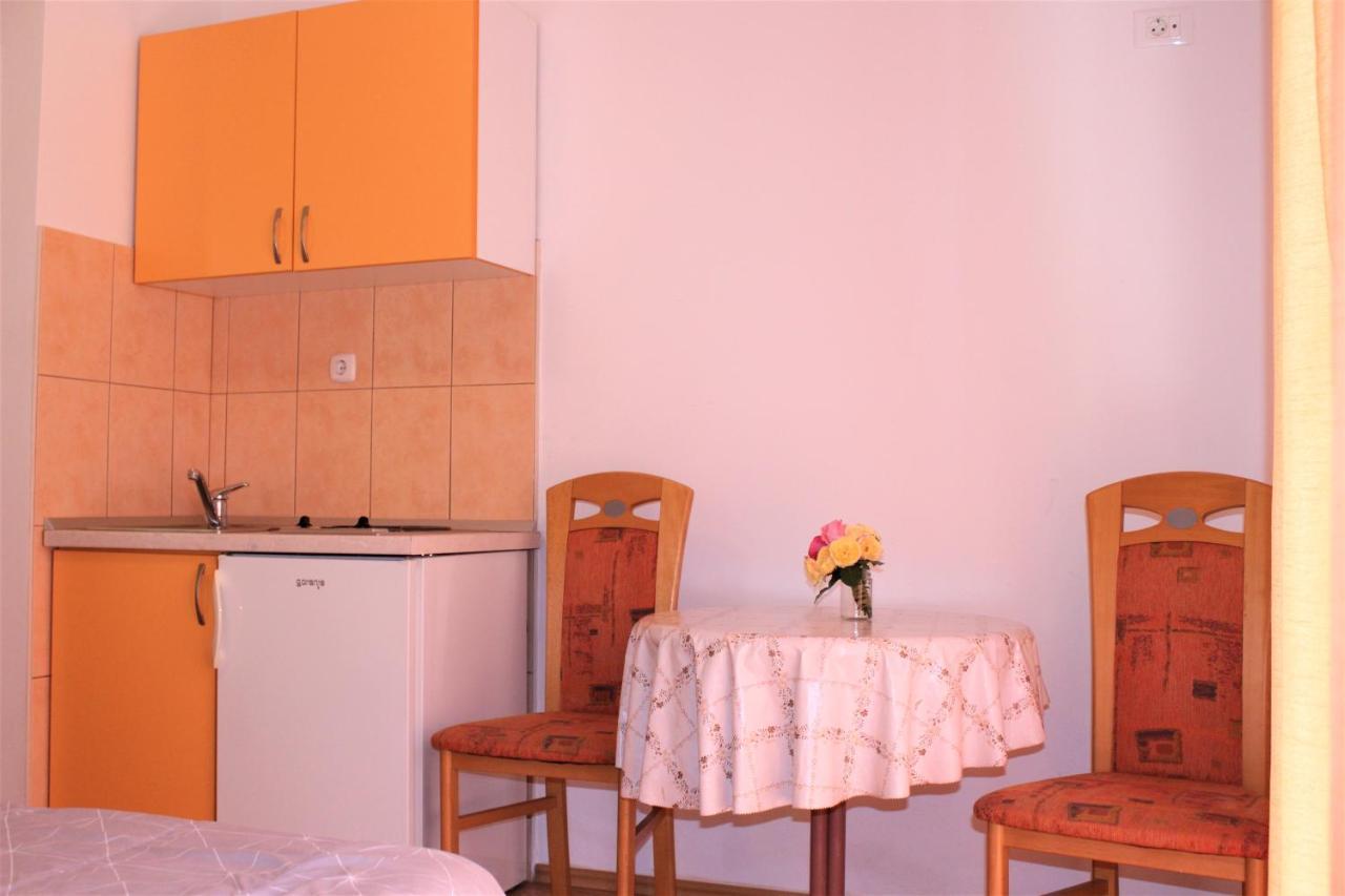 Apartments Raos Makarska Exterior photo